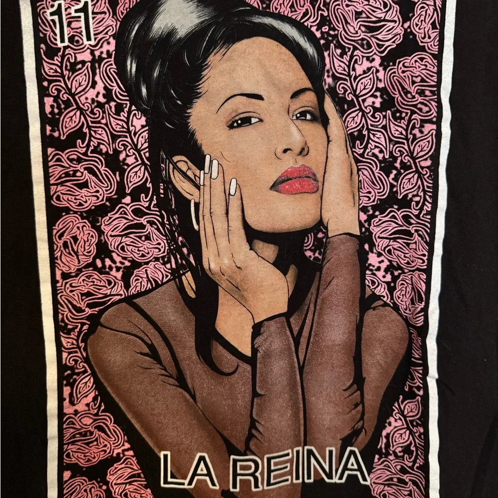 Selena Tee - Picture 2 of 2